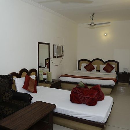 Hotel Vishal New Delhi Exterior photo
